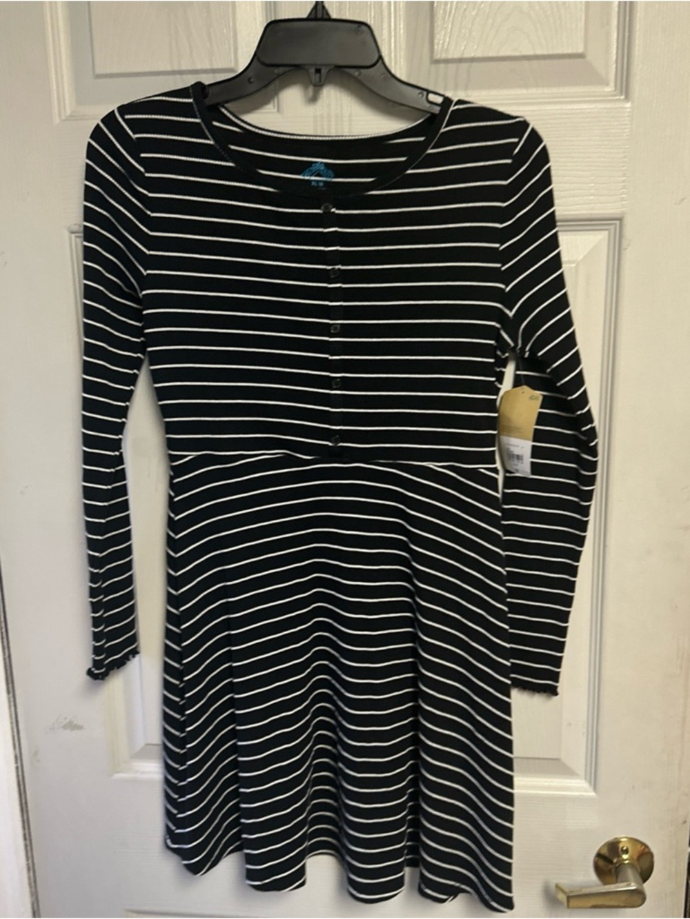 Black and White Striped Long Sleeve Button Front Dress Girls size 16